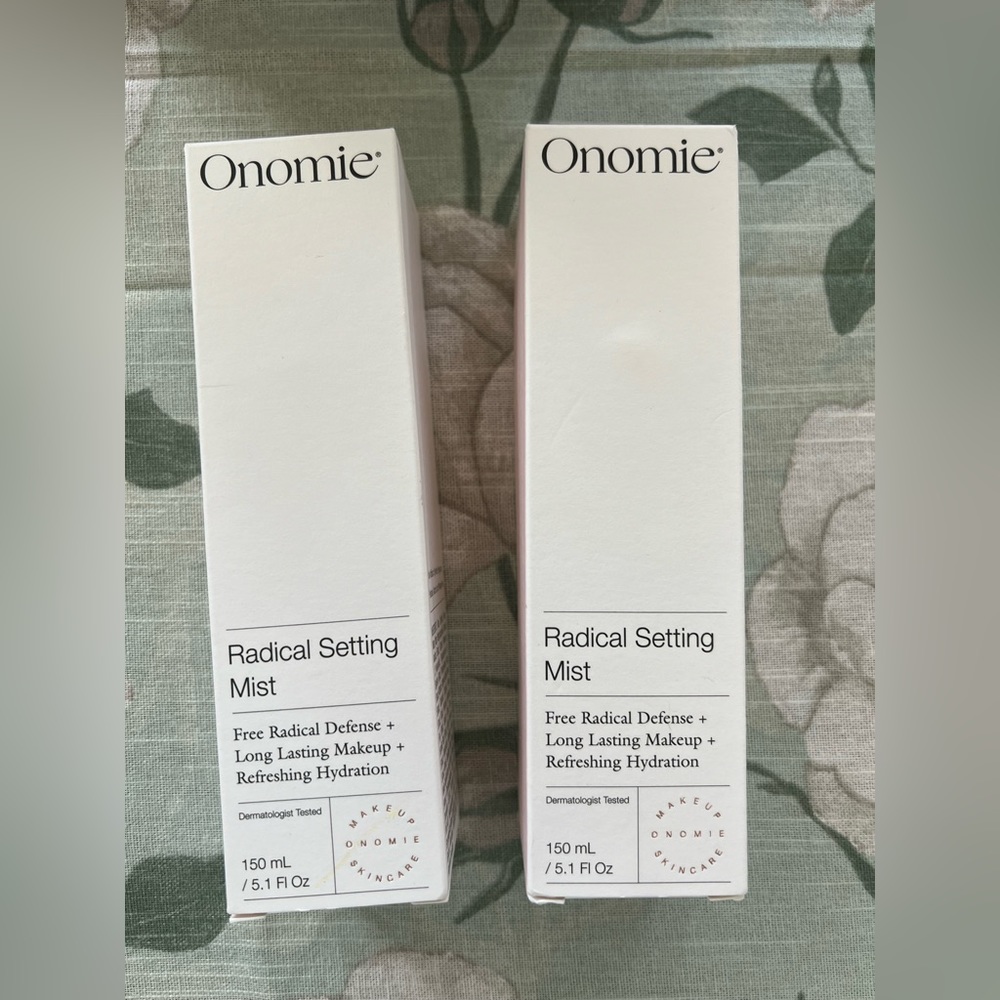 ONOMIE Radical Setting Mist NIB 150ml set of 2